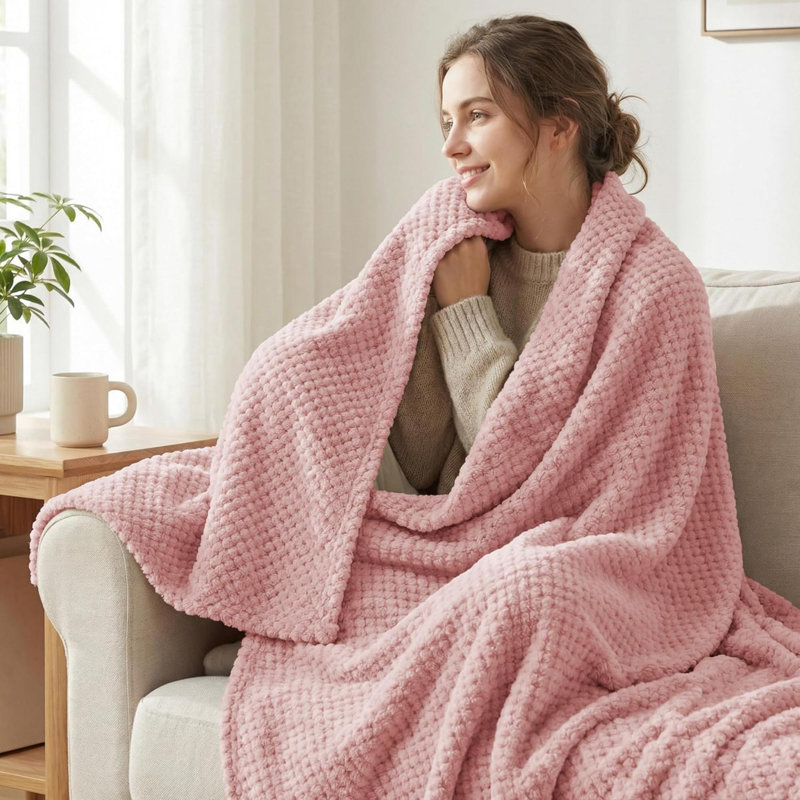 Machine Tufted Throw Blanket, Dusty Pink, 178cm x 127cm