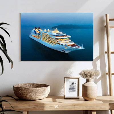 Cruise Ship