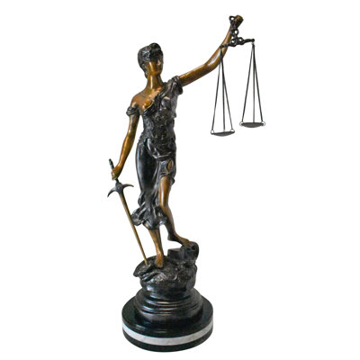 Statue en bronze de Lady Justice montée sur un marbre - Taille: L 14 po x l 16 po x H 32 po.