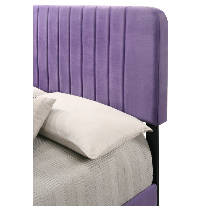 Anjelah Upholstered Standard Bed, Purple, King