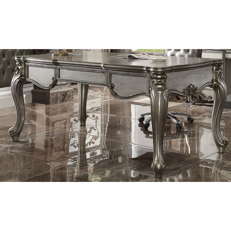 Bureau de direction Bertelle, Platine antique