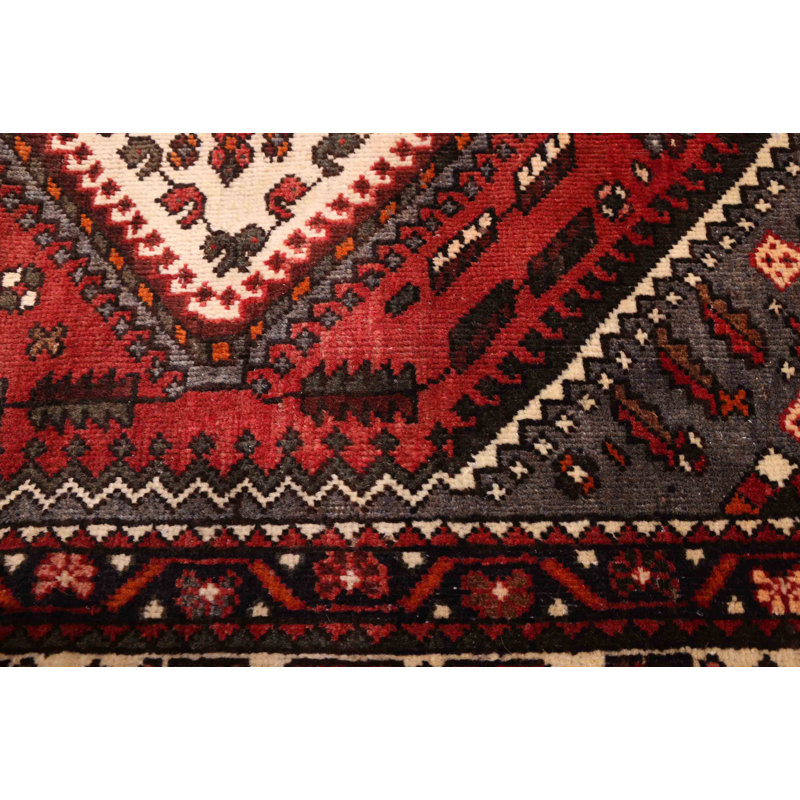 Tapis rouge Konya Anatolian 4 pi 5 po x 9 pi 4 po