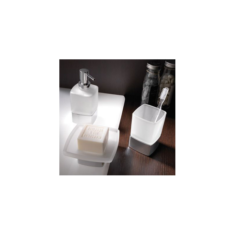 Suzi Toothbrush Holder