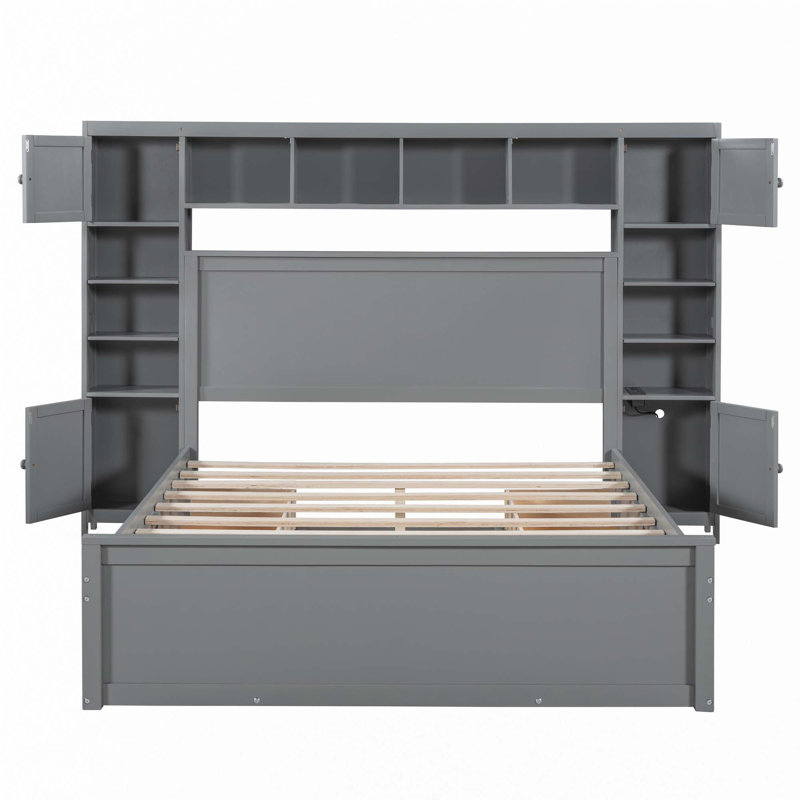 Lit en bois avec douilles, Gris