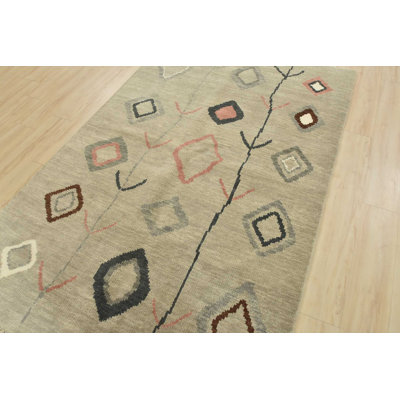 Tapis unique 5 pi 2 po x 8 pi 3 po Feda