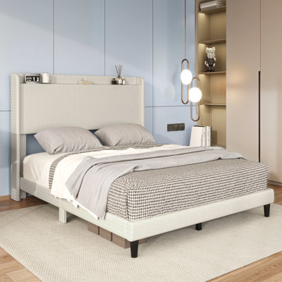 Lit plateforme tapissier