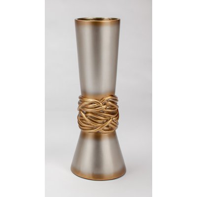 Handcrafted Table Vase 1