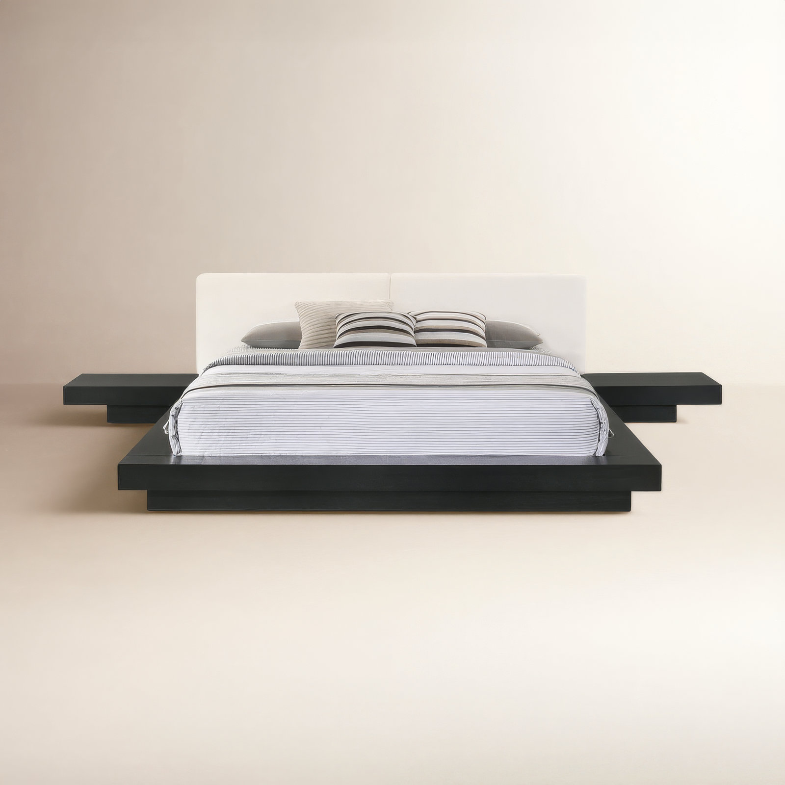 Andzela Platform Bed, Eastern King, Black/White