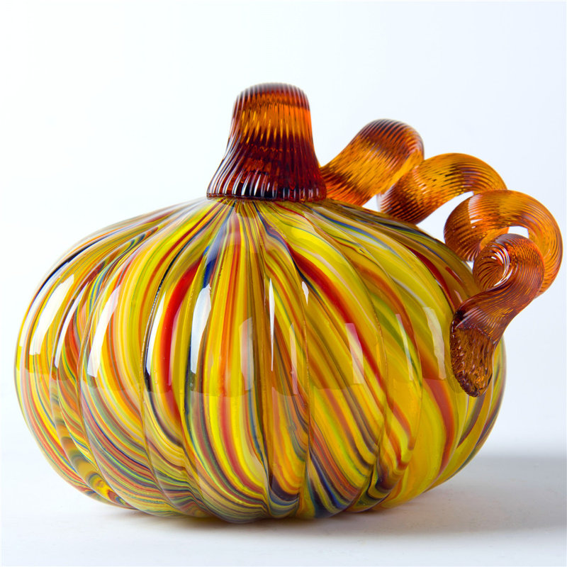 Sculpture citrouille en verre à rayures fait main