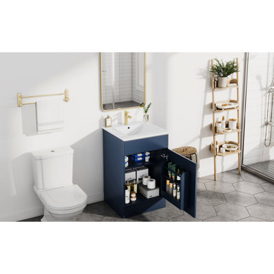 Freestanding Standard With Top