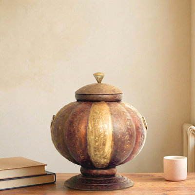 Berdeen Solid Wood Table Vase