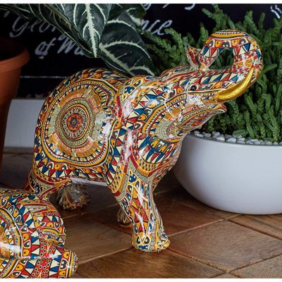 Figurine éléphant en polystyrène
