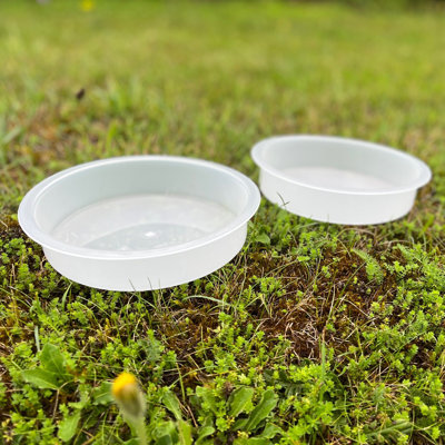 Elnath Plastic Feeding Station