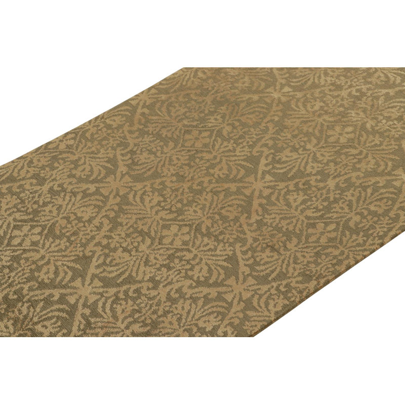 Hand Knotted Wool Floral Area Rug in Brown/Beige