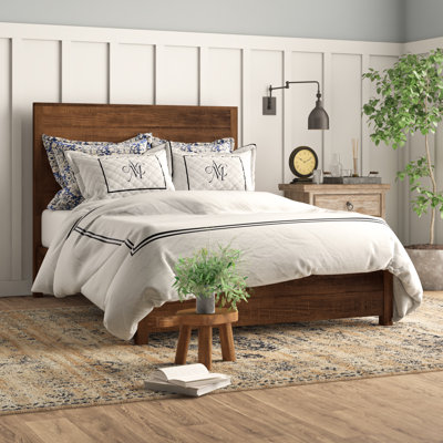 Montauk Solid Wood Bedroom Set