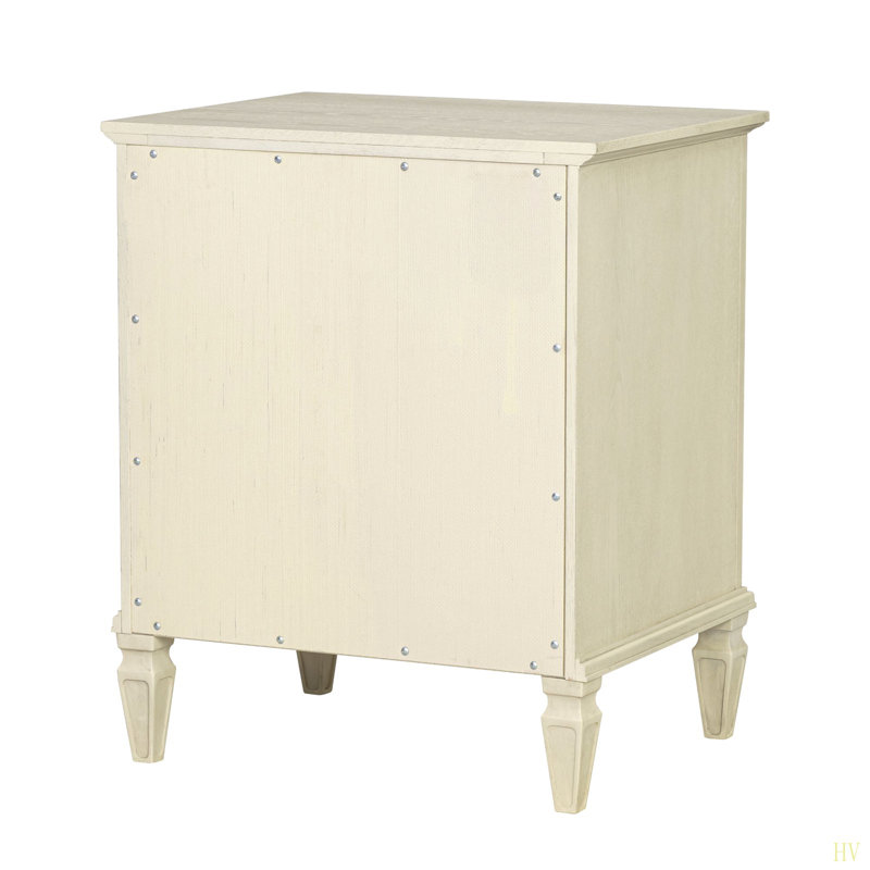 Table de chevet d'inspiration française avec rangement ouvert
