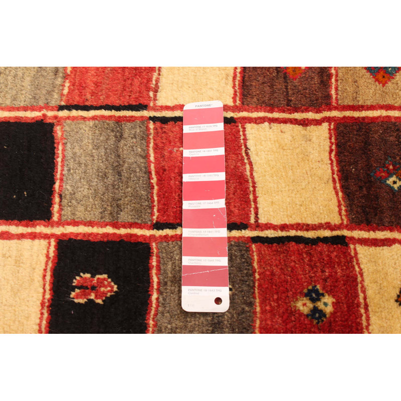 Tapis crème Helbe Gabbeh 3 pi 10 po x 6 pi 7 po