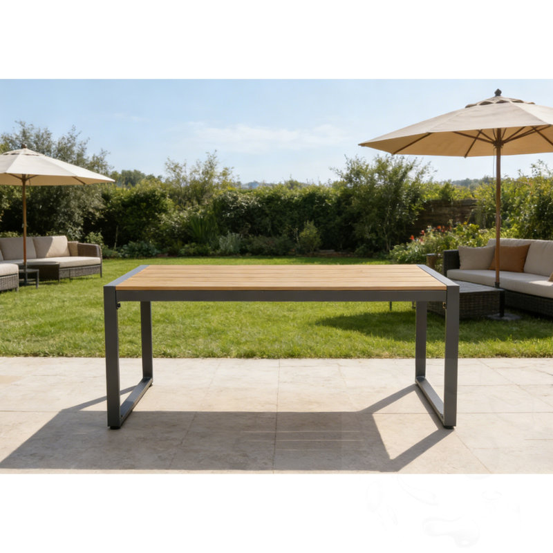 Table basse d'extérieur