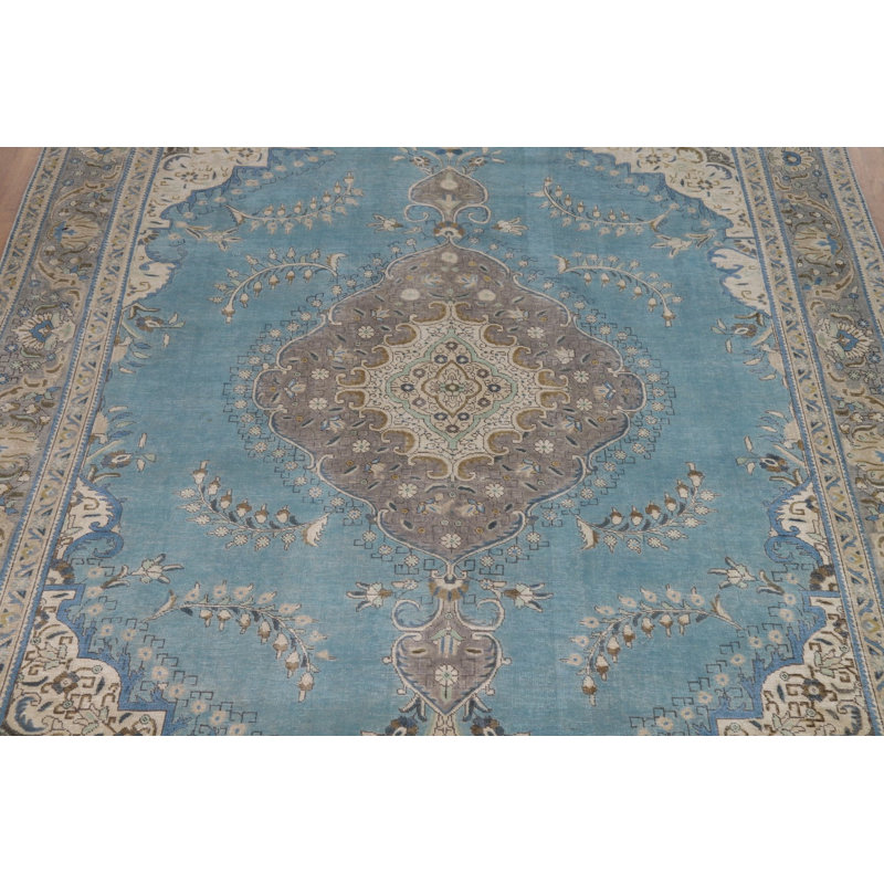 Tapis traditionnel médaillon bleu clair 10 x 13