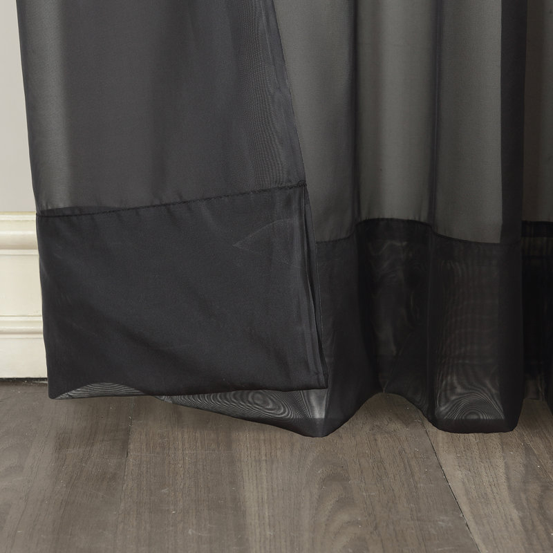 Panneau de rideau transparent avec passe-tringle Wayfair Basics® Albia, Noir, L 59 po x L 84 po