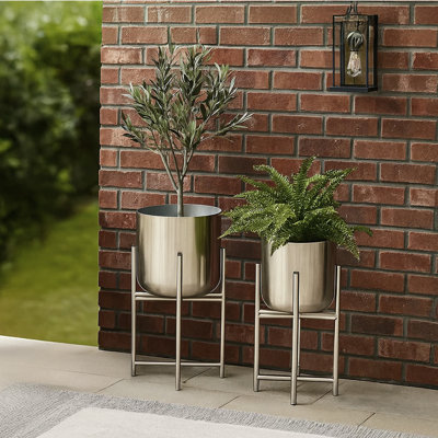Amaratha Set of 2 Planters | 19, 22" Tall | Foldable Iron Stand | Nickel Finish