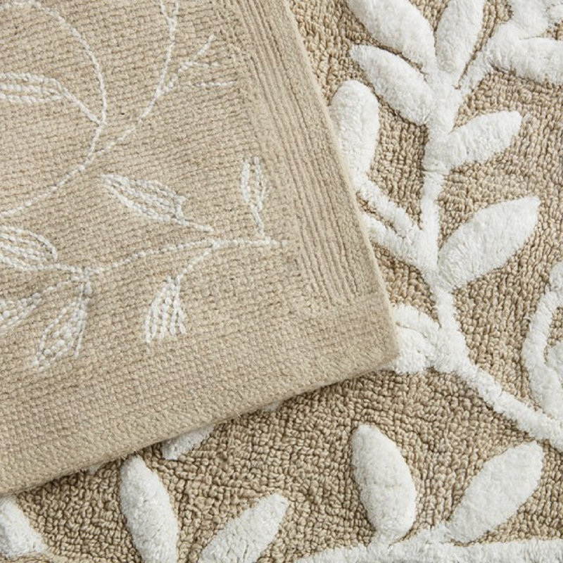 Ultra-absorbent Cotton Floral Tufted Bath Rug For Lavish Bathroom Comfort