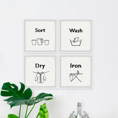 Lavage à la main des vêtements Quadriptyque