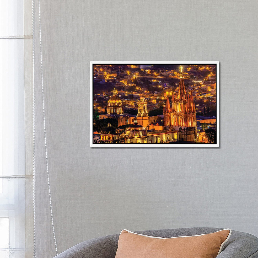 San Miguel De Allende, Mexiko, Miramar Overlook Night, Parroquia Archangel Church von William Perry - Galerie- Giclée au...