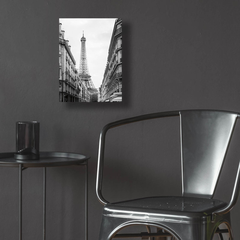 «Eiffel Glimpse» par Laura Marshall, art mural en verre acrylique, H 16 po x l 12 po x P 0,13 po