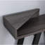 Console contemporaine noire et grise avec 2 tablettes, des pieds en forme de A, un plateau de table spacieux pour la décoration, un espace de rangement supplémentaire, un poids maximal de 10 lb, un panneau de particules moderne à deux tons, en forme de A