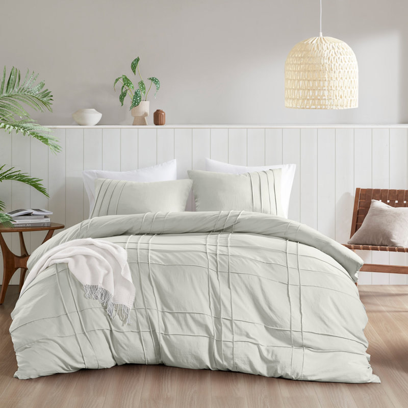Harris Silver Soft Washed Pinch Pleated 3-Piece Queen Duvet Cover Set, Queen Duvet Cover + 2 Standard Shams, Silver