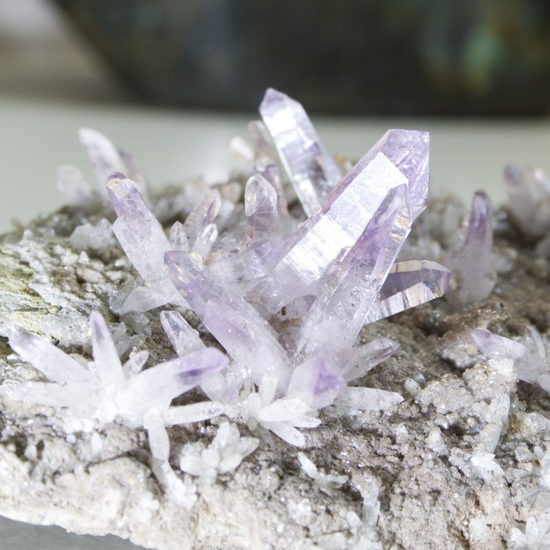 Améthyste amas sur Druzy Matrix
