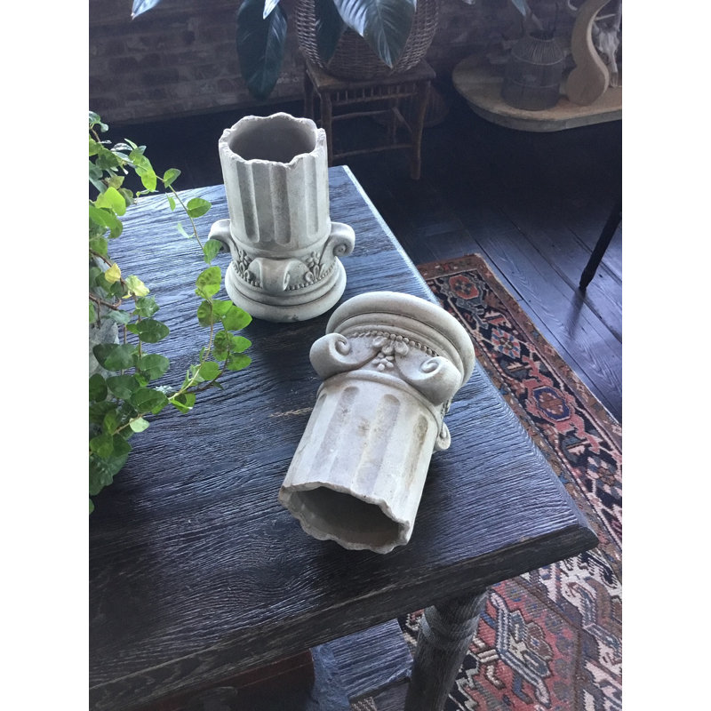 Hadlock Pot Planter
