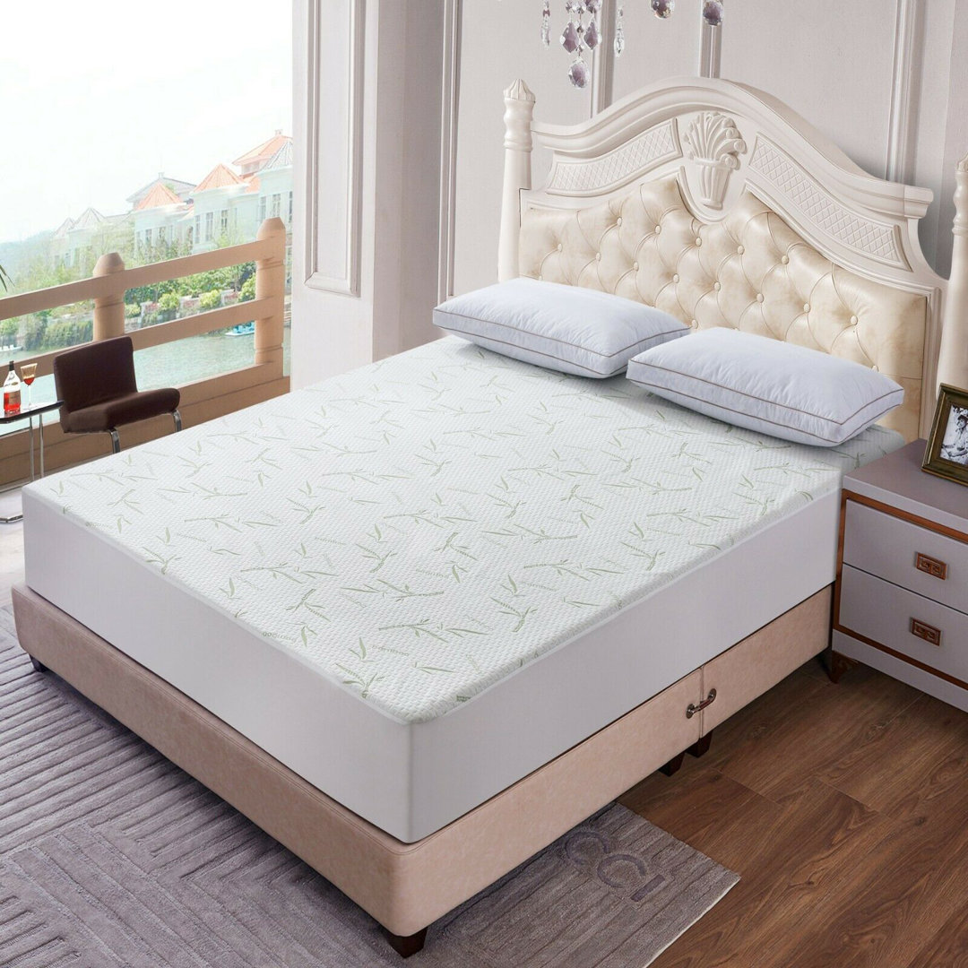 Hypoallergenic and Waterproof Fitted Mattress Protector White Noise 