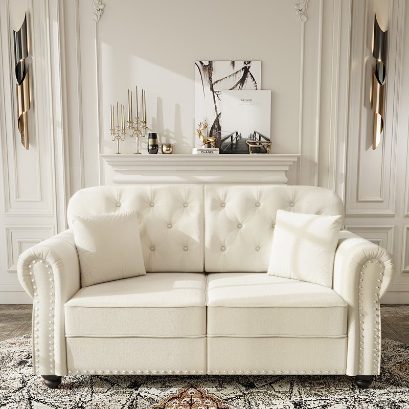 Canapé Chesterfield 63 po en velours, Beige