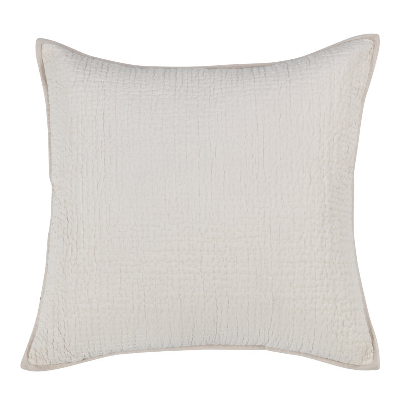 Danica Sham, Euro, Bone