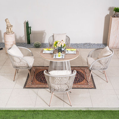 4 - Person Wicker Patio Dining Set with Round Table