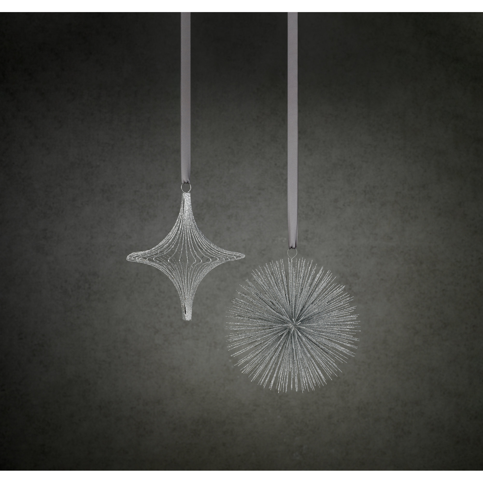 Starburst Hanging Set of 2 Ball Ornament, Silver