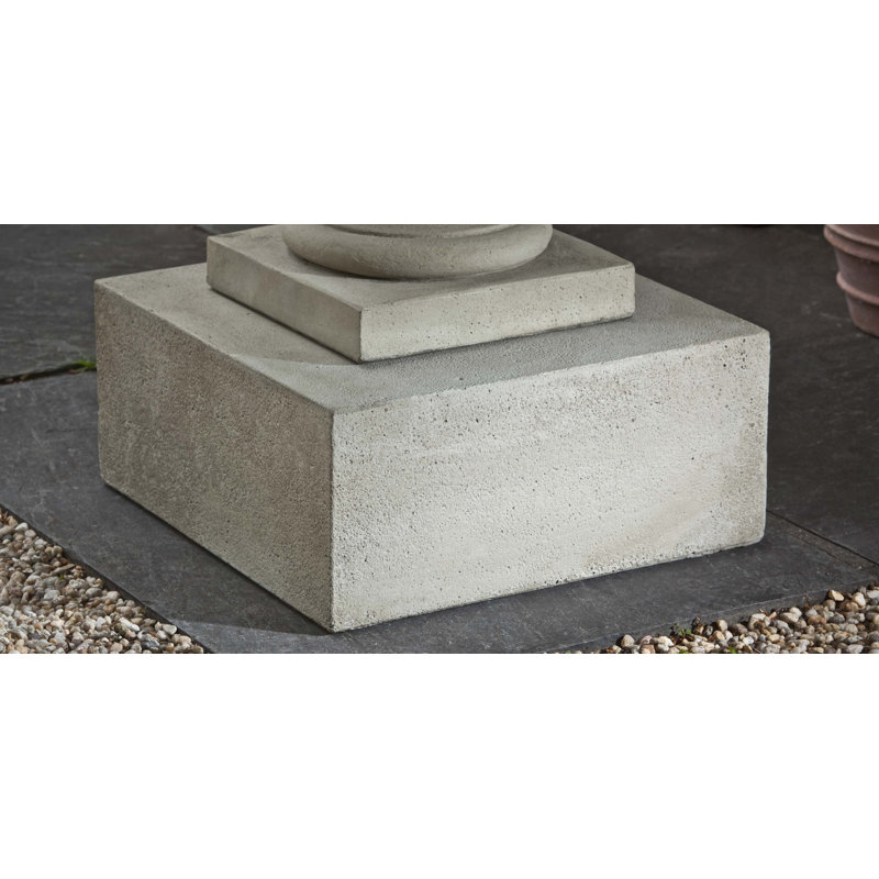 Textured Low Pedestal, Natural