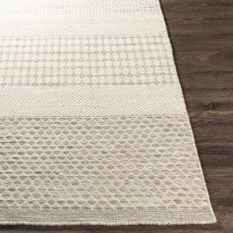 Lenora Wool Moroccan Indoor Rug, Rectangle 2' x 3'