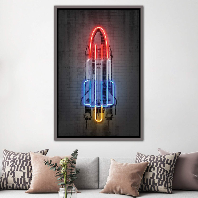 «Rocket» - Imprimé, H 60 po x l 40po x P 1,5 po, Toile encadrée de bois rustique foncé