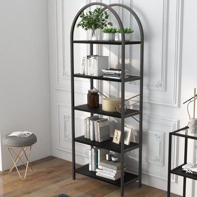 Bibliothèque cintrée à 5 niveaux, haute bibliothèque autoportante avec structure en métal noir et étagères en bois, tablette de rangement ouverte pour salon, chambre ou bureau à domicile