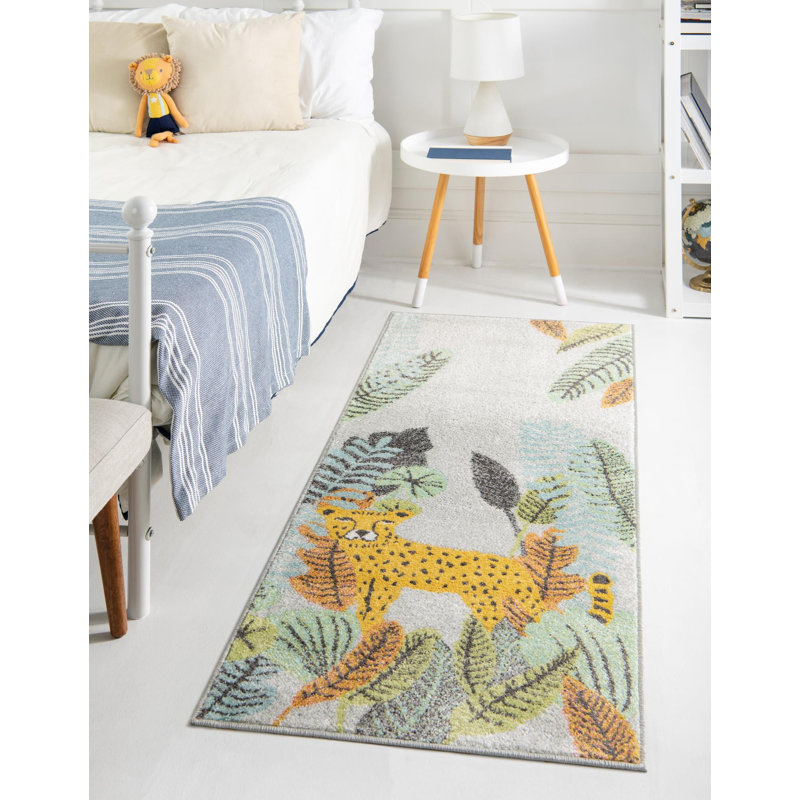 Machine Woven Polypropylene Plastic Rug, Runner 2'2" x 6'