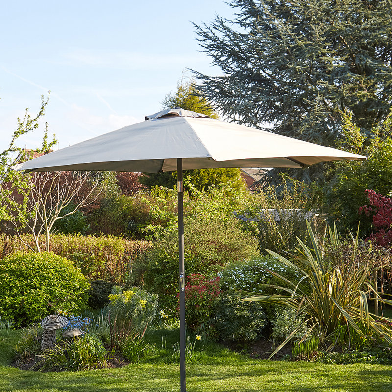 Gozo Aluminium 2.7m Crank and Tilt Parasol, Grey