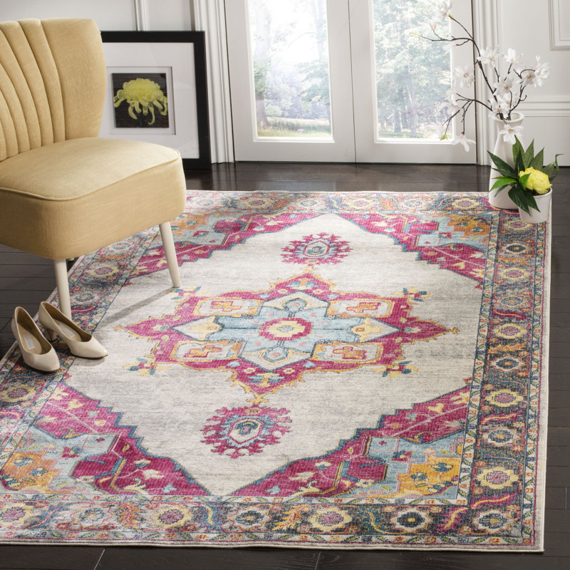 Siya Oriental Hand Woven Area Rug, Rectangle 122 x 183 cm