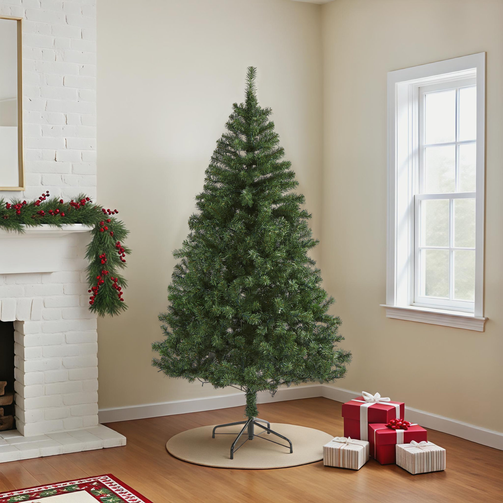 Artificial Christmas Tree, 6' H