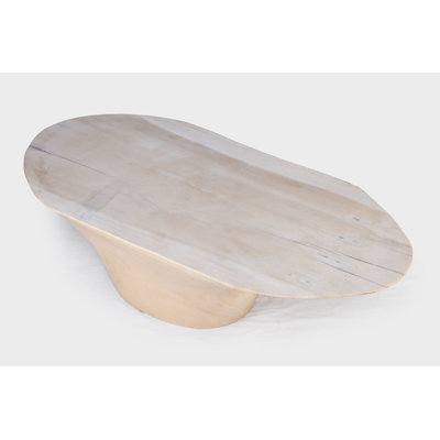 Table basse en bois massif