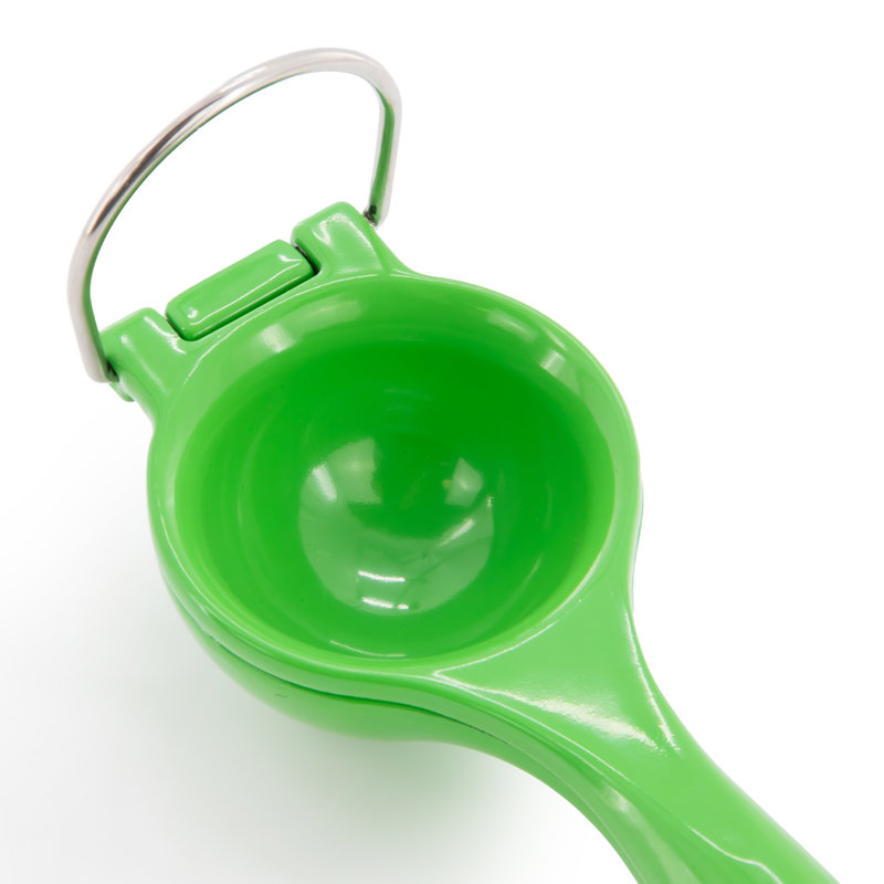 Oster Cast Aluminum Lime Squeezer in Green