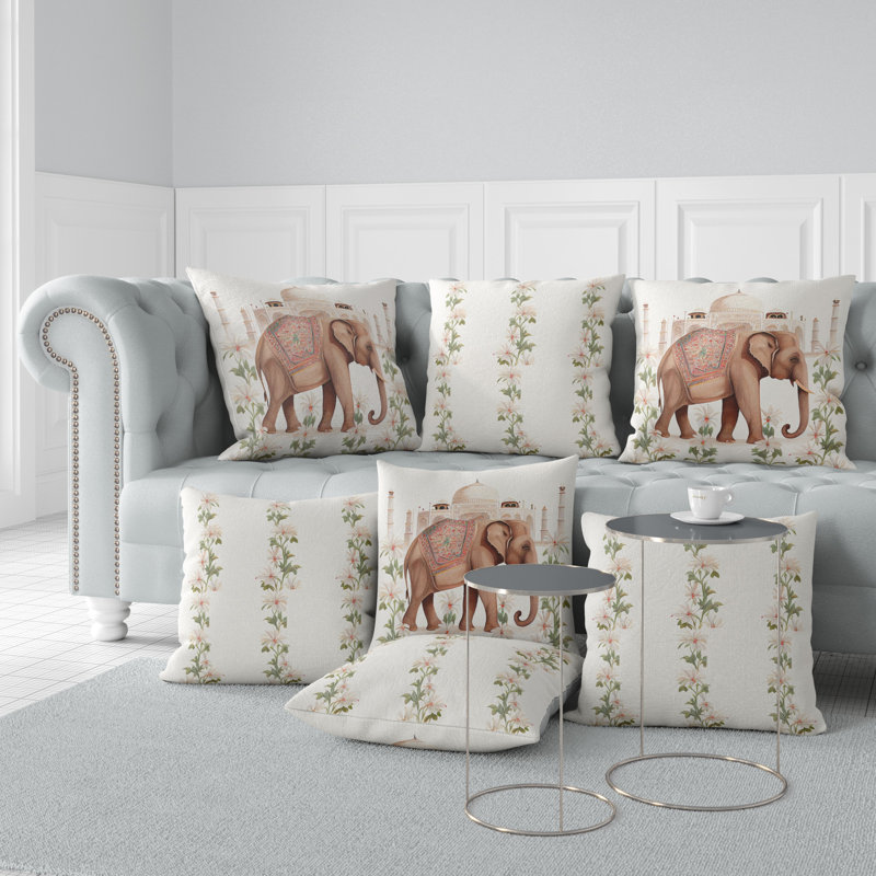 Housse et insert de coussin carré en polyester Love Elephant Aquatic Peacock, 18 po x 18 po