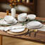 Service de table 24 pièces Organic Modern pour 6 personnes, glacis blanc avec base en kaki exposée